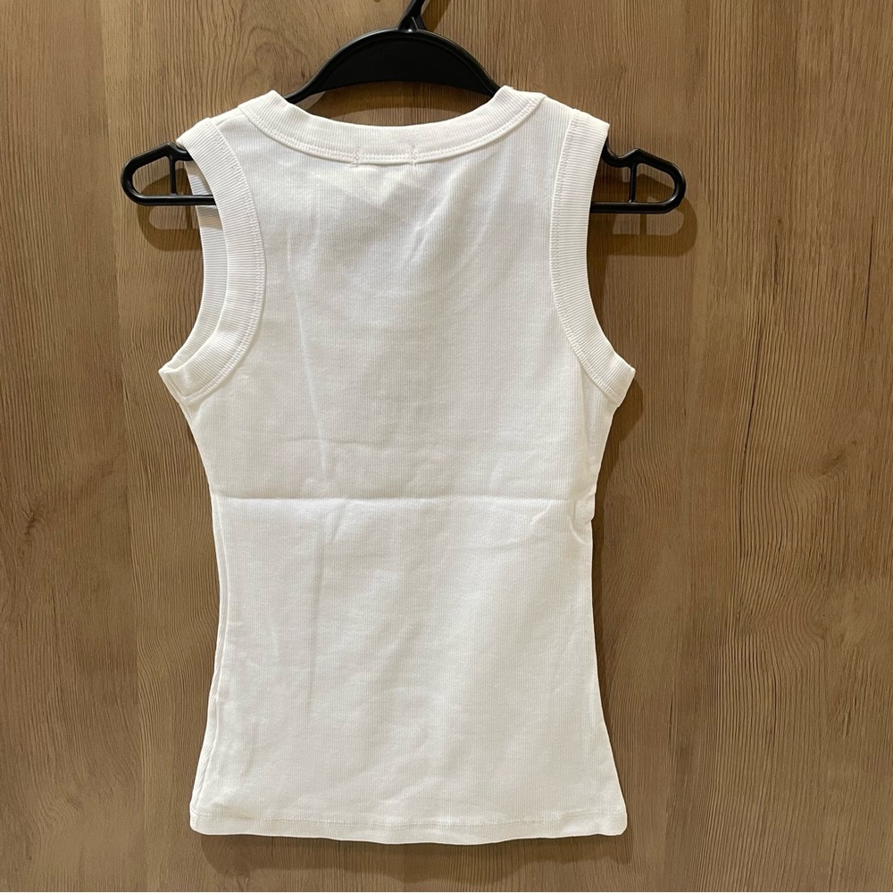 Miu Miu White Ribbed Logo Tank - Picture 6 of 6